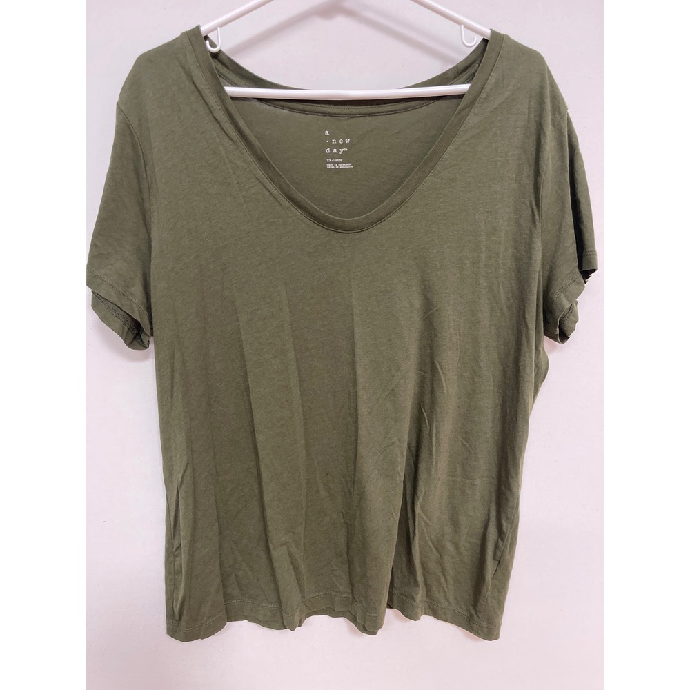A New Day Olive Green V-Neck Short Sleeve T-Shirt XXL